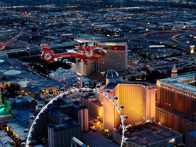 Las Vegas Night Flight and VIP Foodie Tour in Grand Canyon air tours