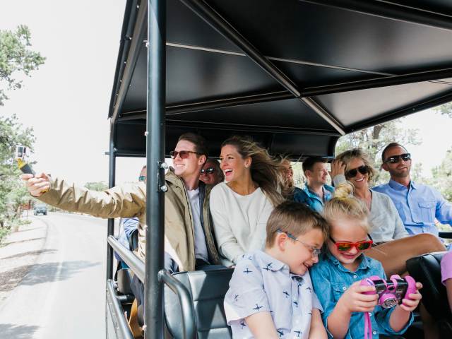 Grand Canyon Signature Hummer Tour with Multiple South Rim Viewpoints for South Rim tours